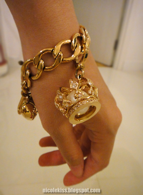 juicy couture crown charm and bracelet
