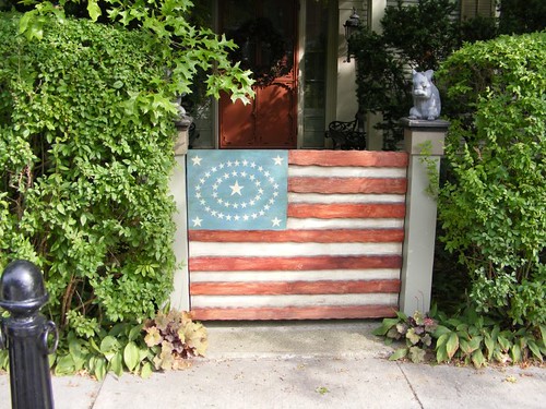 Patriotic gate