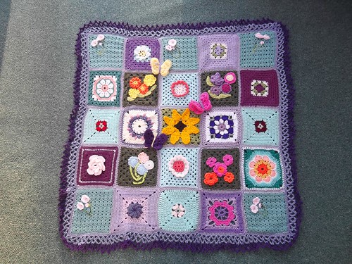 Thank you to everyone that has contributed Squares for 'Grow me a Garden' (2). 'Please add note if you see your Square!'.