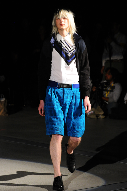 SS12 Tokyo yoshio kubo027_Jesper Larsson(Fashion Press)