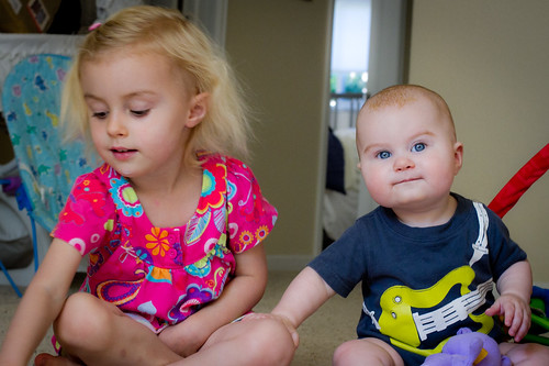 Siblings: 52.365 #TeamPhotoBlog by dhgatsby