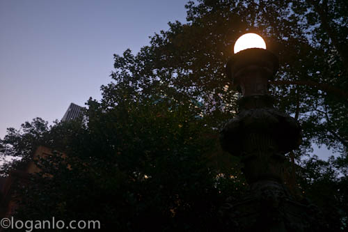 Street lamp in Byrant Park, in NYC