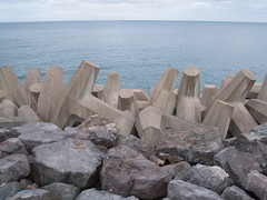 Dolosse coastal defences
