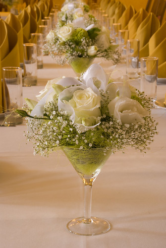 champagne rose wedding centerpieces