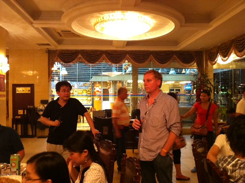 Giving a speech during dinner at the Spil Games Asia outing 2011 in Xiamen