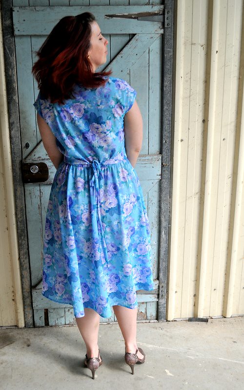 Roses Dress with Vintette Jewellery