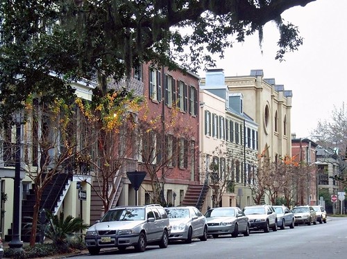 basement apartments line this street in Savannah (courtesy of Payton Chung)