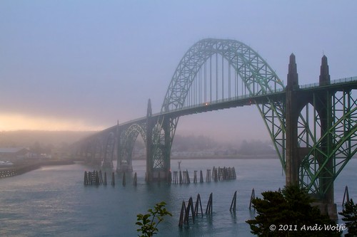 Newport bridge by andiwolfe