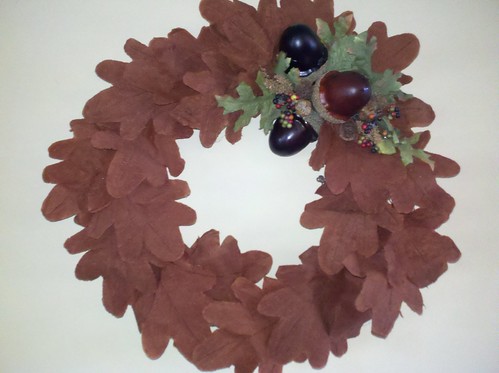 Paper Oak Leaves and Acorns Wreath by davisturner