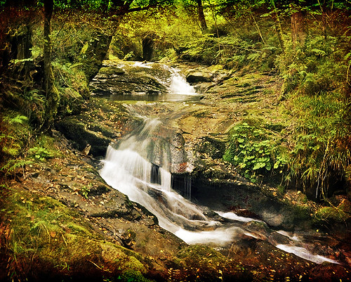 3ª Quedada  Piloña  2011 -  Serie Cascadas - Waterfalls series by Marco Antonio Losas