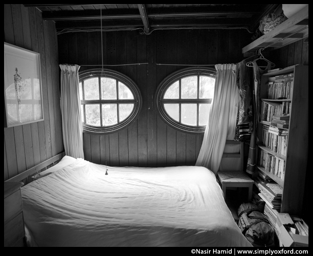 Bedroom inside Chorpus Christi college barge