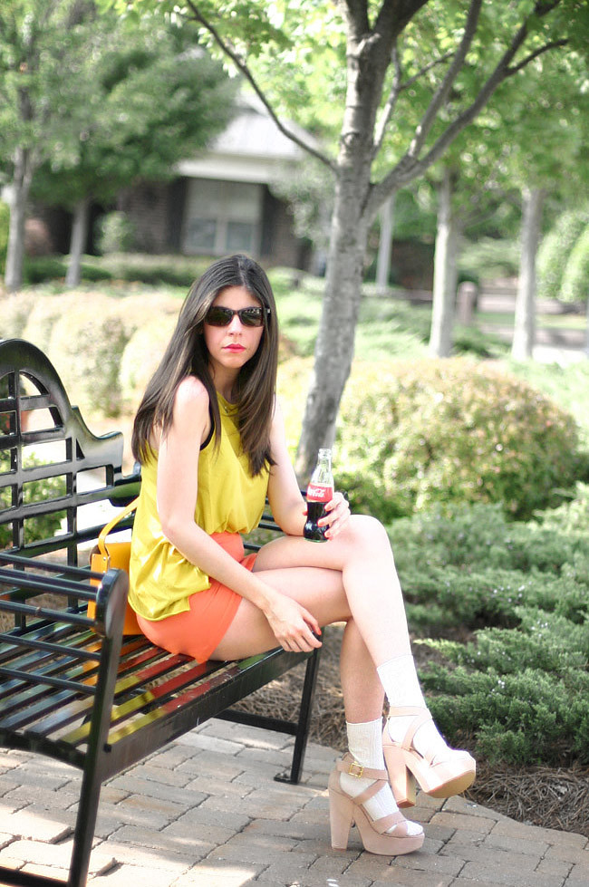 Color Blocking Fashion, Coca Cola, Outfit Style