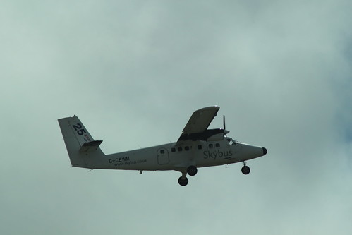 Isles of Scilly Skybus DHC-6 G-CEWM