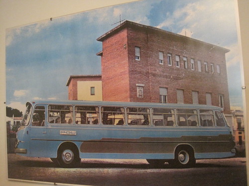 Autocar Setra de l'empresa POU de Les Olives.
