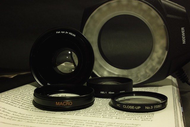 Close-up lenses and more for SIGMA DP1/DP2