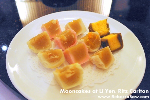 Li Yen, Ritz Carlton - Mooncakes & dim sum-02