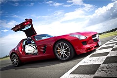 David Coulthard and Mercedes SLS versus GT5 gamers