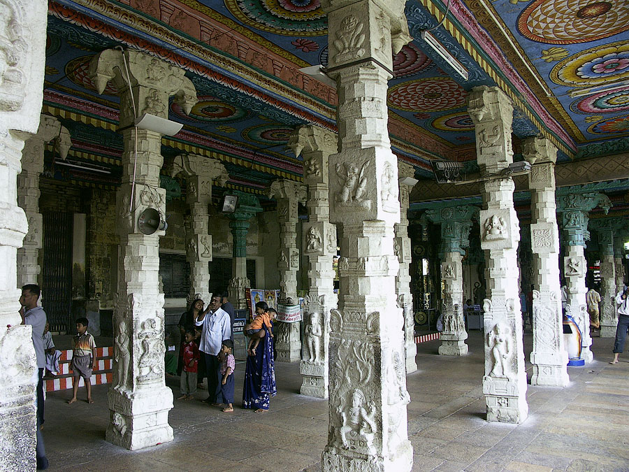 Храм Минакши. Мадурай, Тамил Наду © Kartzon Dream - авторские туры в Индию, тревел видео, тревел фото