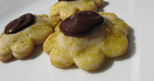 Honeybell Flower Cookies 4.5