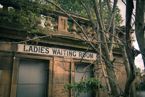 Ladies Waiting Room