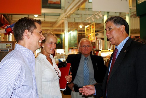 MRP Under Secretary Edward Avalos at the Ohio North Market with John Lowe, CEO of Jeni’s Splendid Ice Cream; Val Jorgensen, local producer; and Steve Maurer, Ohio State Executive Director for the Farm Service Agency.
