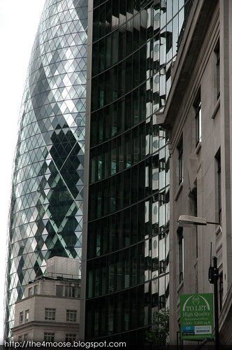 London - Swiss Re Building
