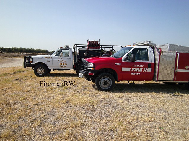 ford grass brush firetruck pierce