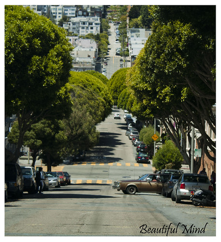 Steep hilly road @ San Francisco