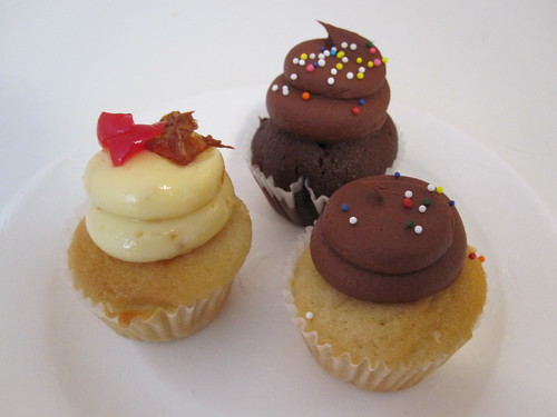 Mini Cupcakes at Tu-Lu's