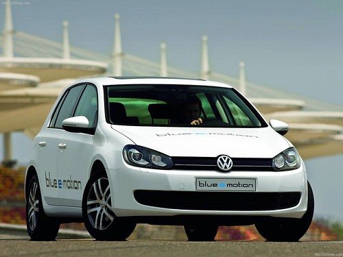 Volkswagen-Golf_blue-e-motion_Concept_2010_1280x960_wallpaper_01
