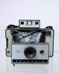 Polaroid 320 Automatic Land Camera by So gesehen., on Flickr