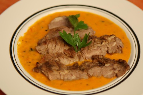 Grilled Skirt Steak with Tomato Peach Basil Sauce