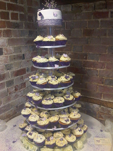 pink lilac purple wedding cupcakes