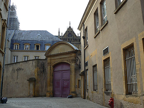 porte Metz.jpg