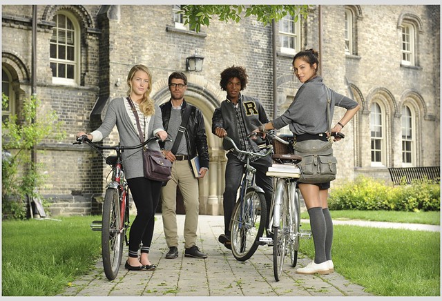 ROOTS CANADA CYCLE CHIC