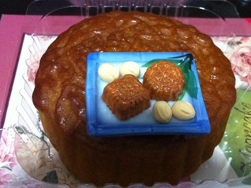 Traditional mooncake by jenchan0203