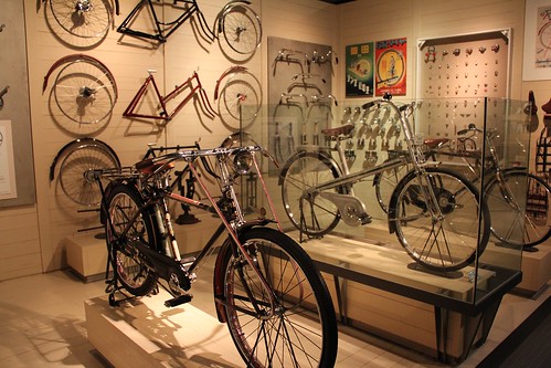 Found bicycles in Toyota Museum トヨタ博物館で自転車発見！