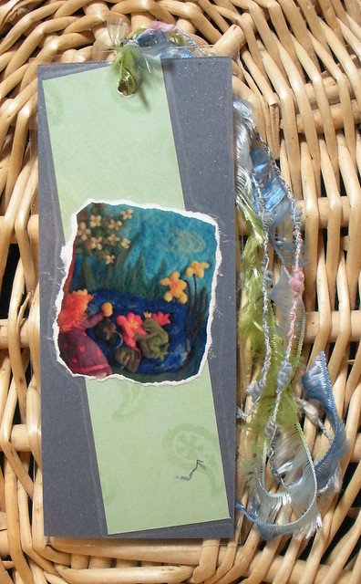 Kissing frogs bookmark by Woolcreations and Becky's Paper Creations -- free drawing