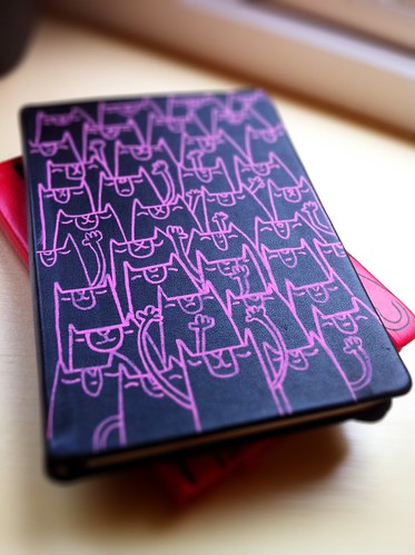 Cat sketchpad in black and pink by [rich]