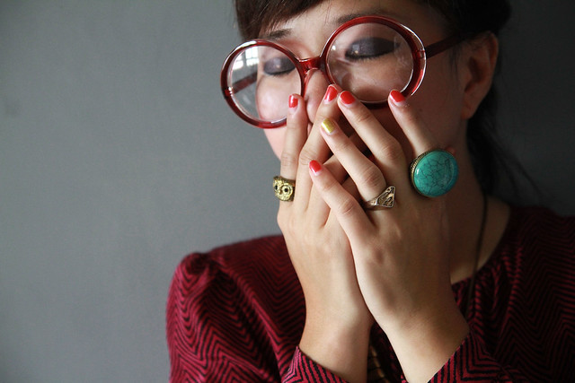 rings and glasses 