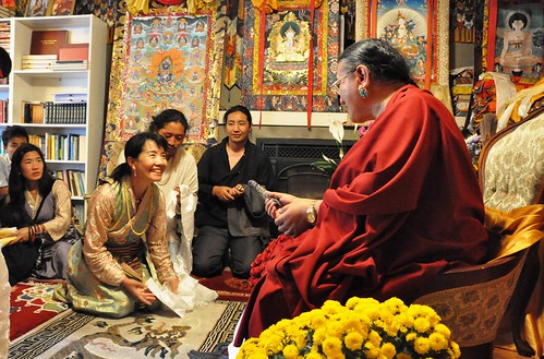 HH Sakya Trizin with members of the Tibetan community by ngawangchodron