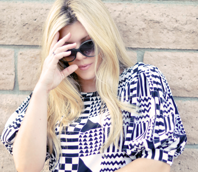 geometric print blouse +  blonde hair + sunglasses