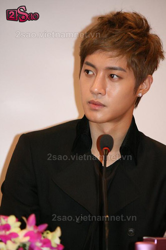 Kim Hyun Joong TFS Press Conference at InterContinental Hotel [110811] 