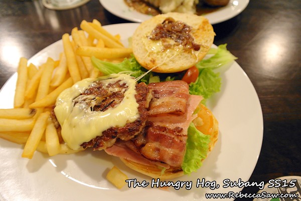the hungry hog, subang ss15-8