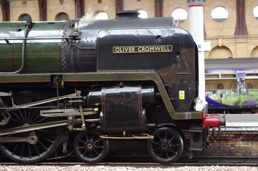 70013 Oliver Cromwell Front End