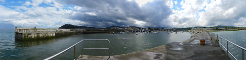 Saturday afternoon in Bray harbour (panorama)