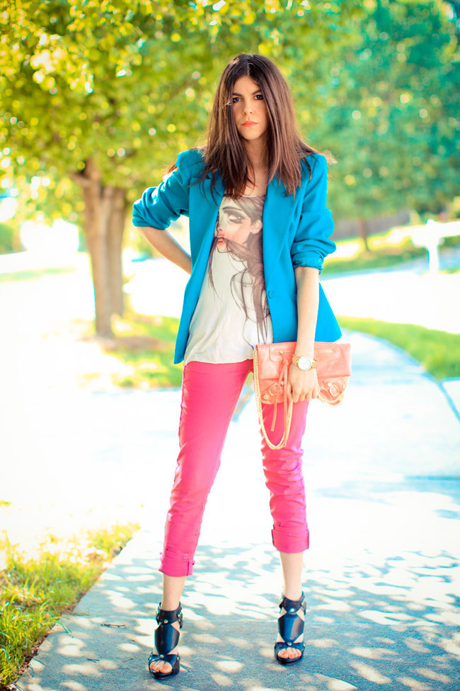 Hot Pink Jeans, Balenciaga clutch, Urban Outfitters, Blazer Fashion Outfit, Dior Extreme sandals