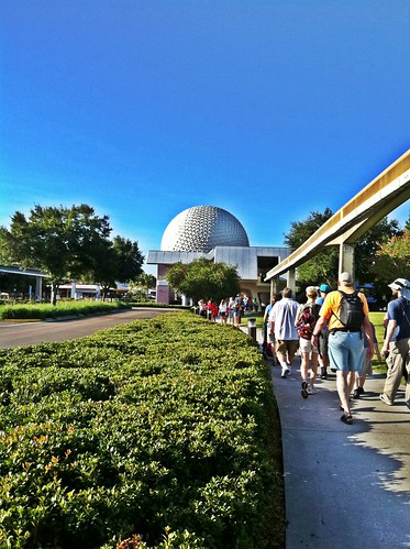 The Giant Golf Ball Trip Report for Epcot, Orlando Florida | The Purple Pumpkin Blog