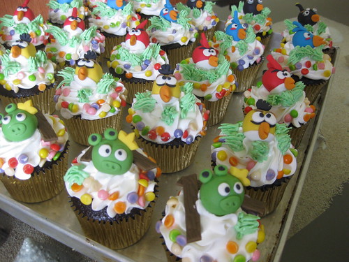 Angry Bird Cupcakes #1