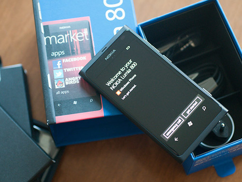Lumia800 unboxing
